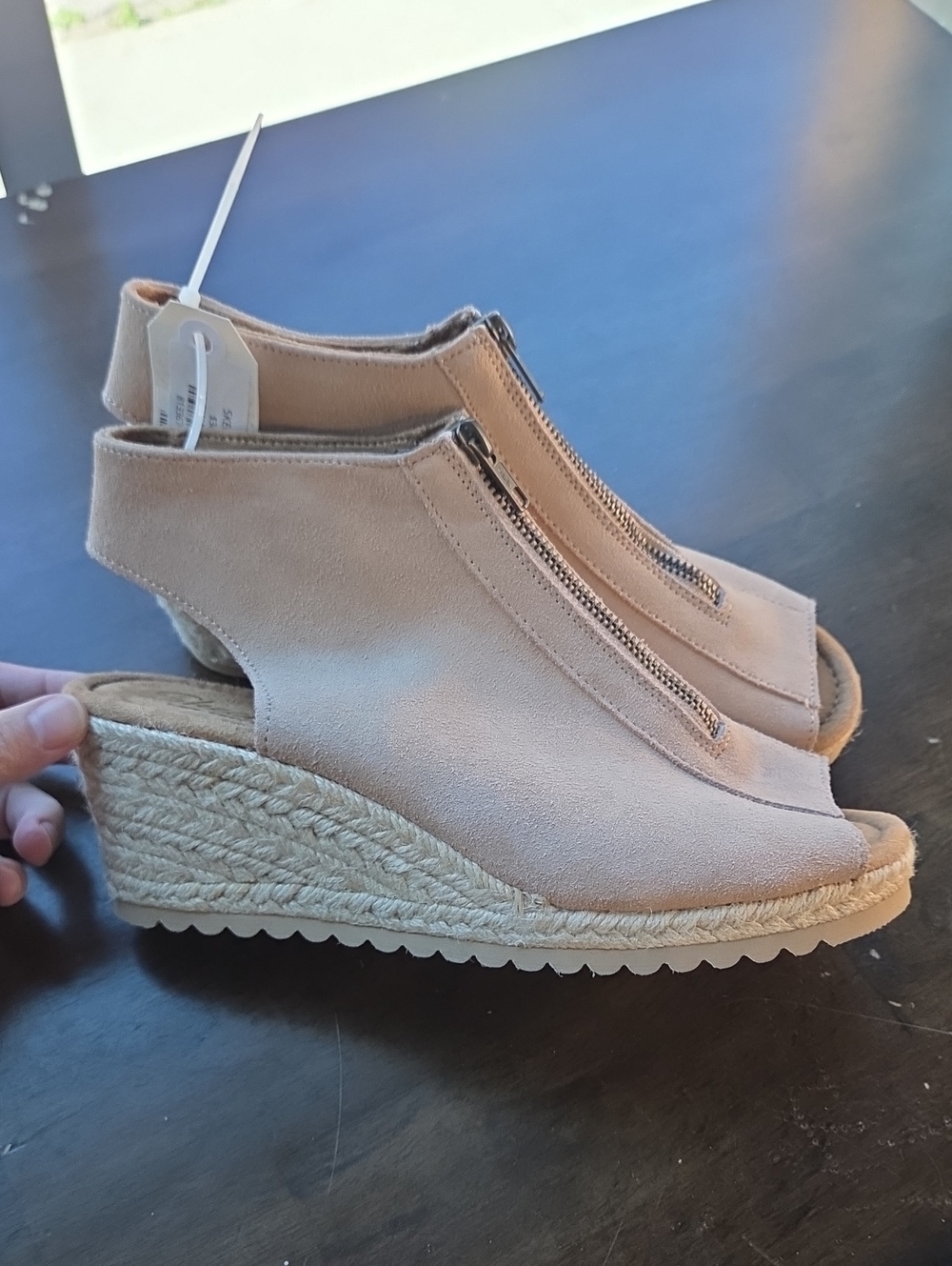 Skechers Size 10 Women's Tan Espadrille Wedge Leather Sandals Zipper NEW
